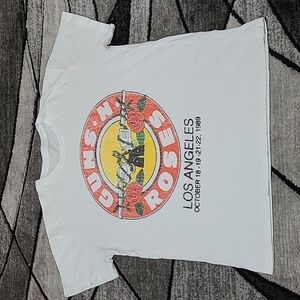 GUN & ROSE'S CONCERT LOS ANGELES OCTOBER 1989 UNISEX 80'S ROCK GRAPHIC TEE-SHIRT